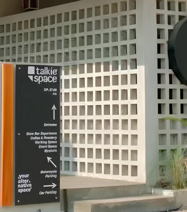 Fasad Talkie Space di Jalan Suherman Garut